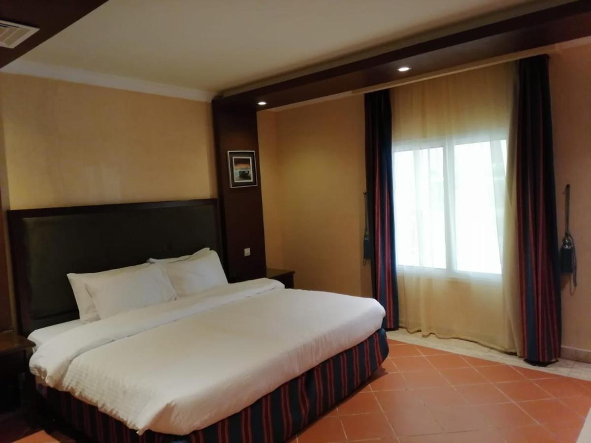 Durrah Beach Apartment Durat Alarous Exteriör bild
